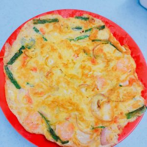 F02 Telur dadar dengan bawang