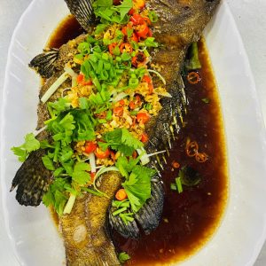B01 港式煎鱼 HK Style Fried Fish