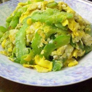F03 苦瓜蛋 Fried Eggs with Bitter Gourd
